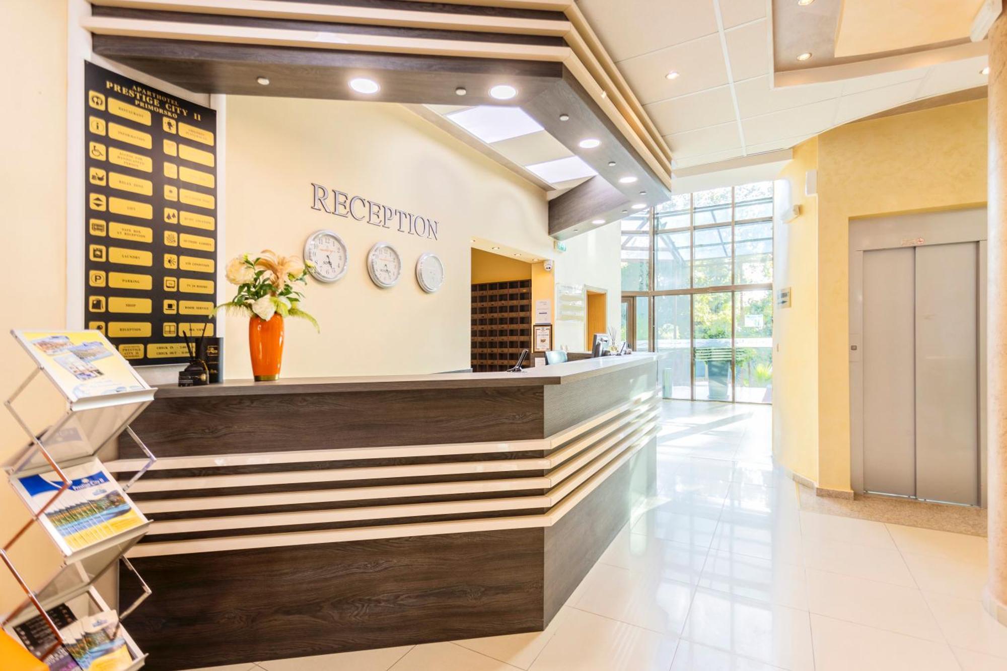 Aparthotel Hotel Prestige City II Primorsko Exterior foto